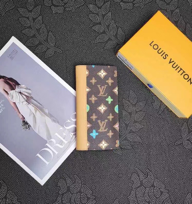 LOUIS VUITTON（ルイヴィトン）Brazza 財布 M83335