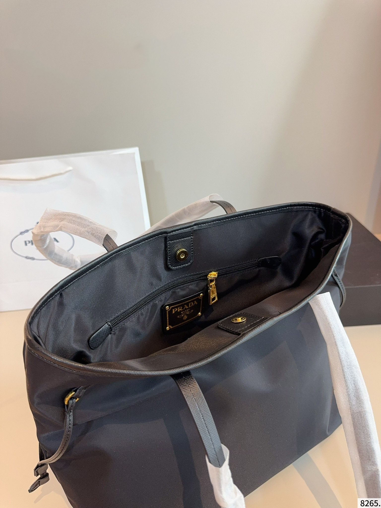 【PRADA公式旗艦店】プラダ ★大人気 ハンドバッグ