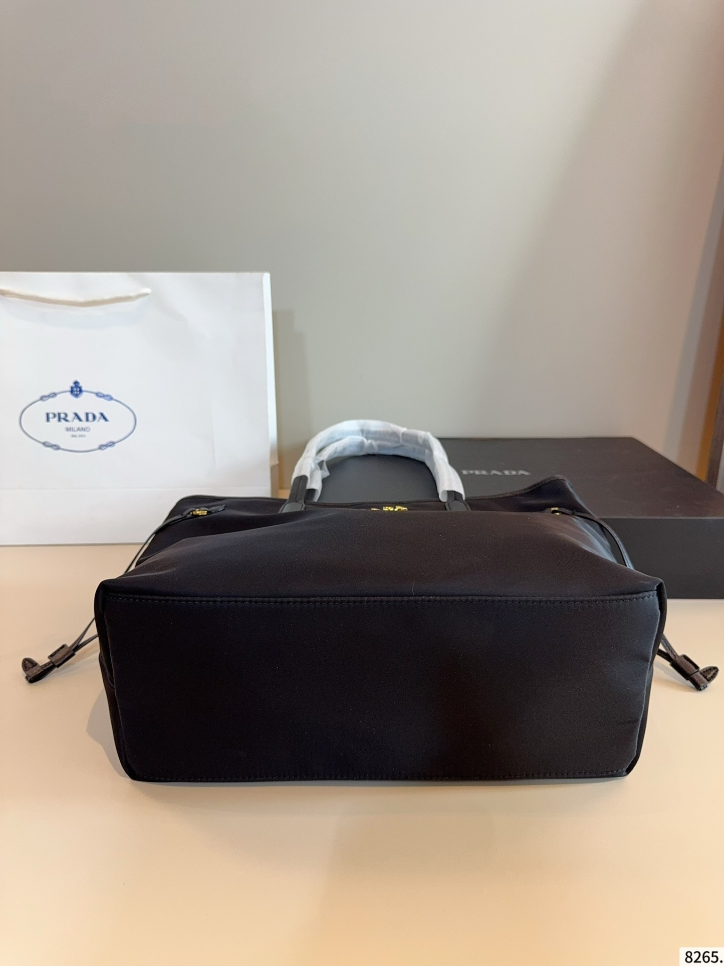 【PRADA公式旗艦店】プラダ ★大人気 ハンドバッグ