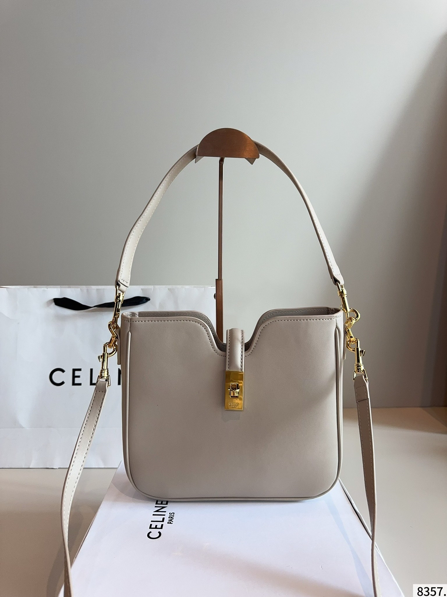 【CELINE公式旗艦店】セリーヌ 凱旋門 ショルダーバッグ