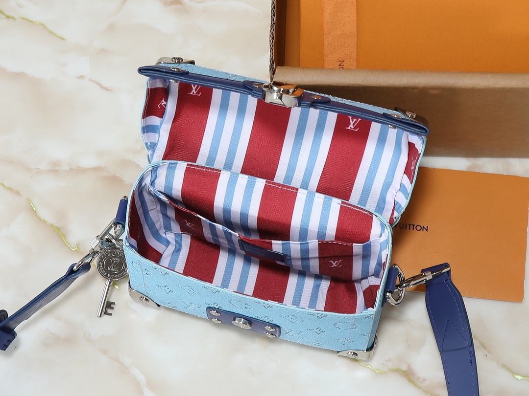 LOUIS VUITTON（ルイヴィトン）LV Colorado バッグ M15035