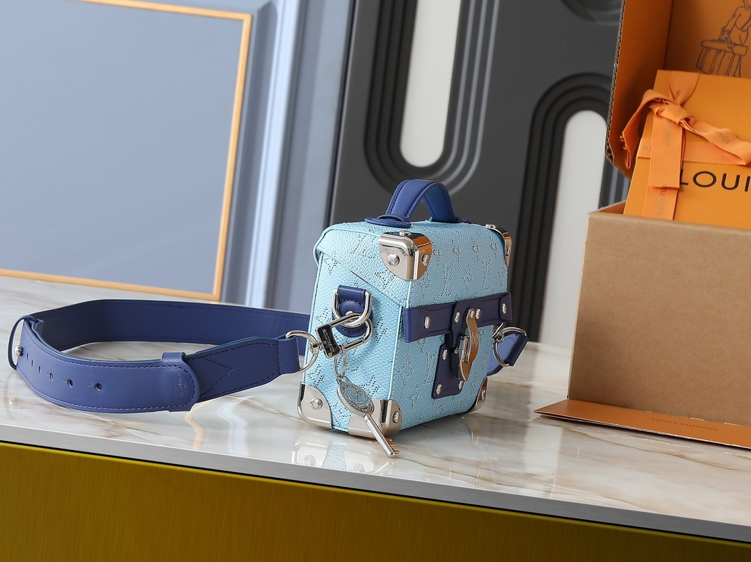 LOUIS VUITTON（ルイヴィトン）LV Colorado バッグ M15035