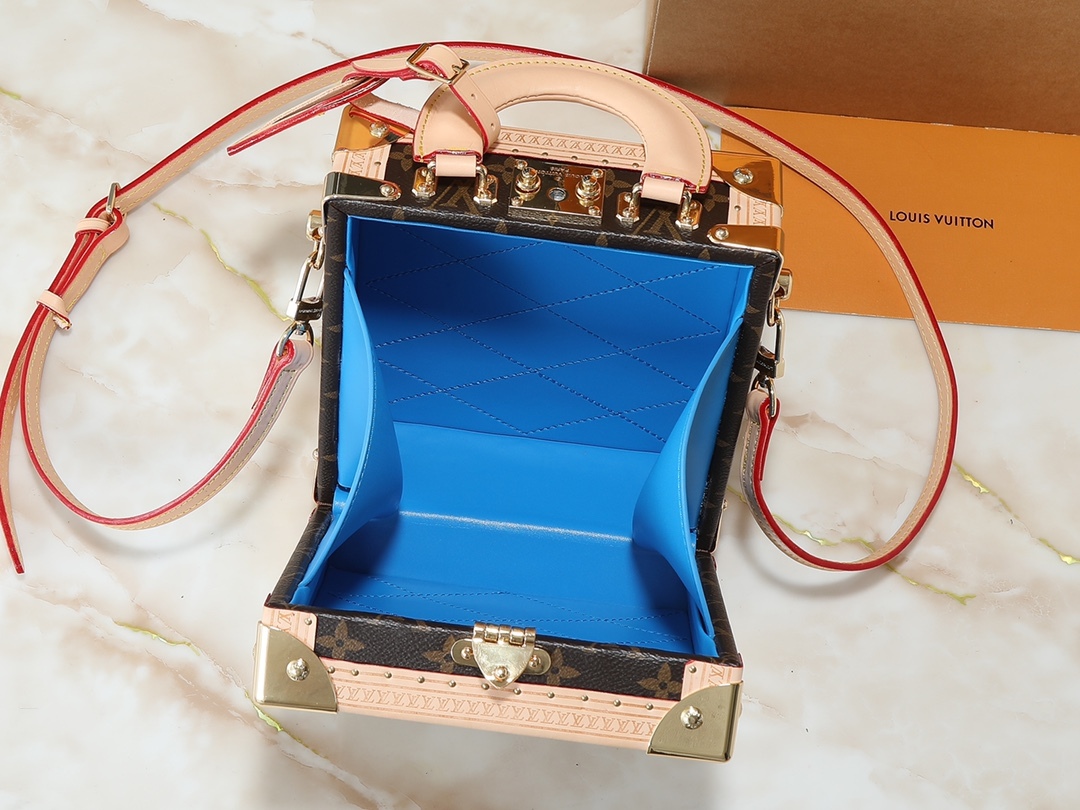 LOUIS VUITTON（ルイヴィトン）Mini Square Trunkバッグ M14040 M13127