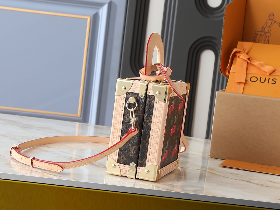 LOUIS VUITTON（ルイヴィトン）Mini Square Trunkバッグ M14040 M13127