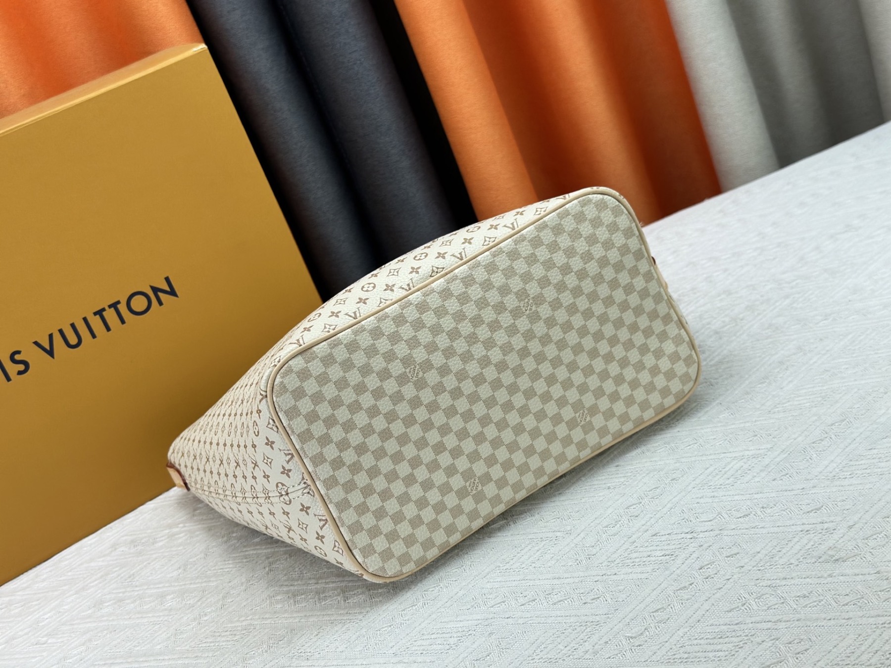 LOUIS VUITTON（ルイヴィトン）ALL IN BB ハンドバッグ M15130