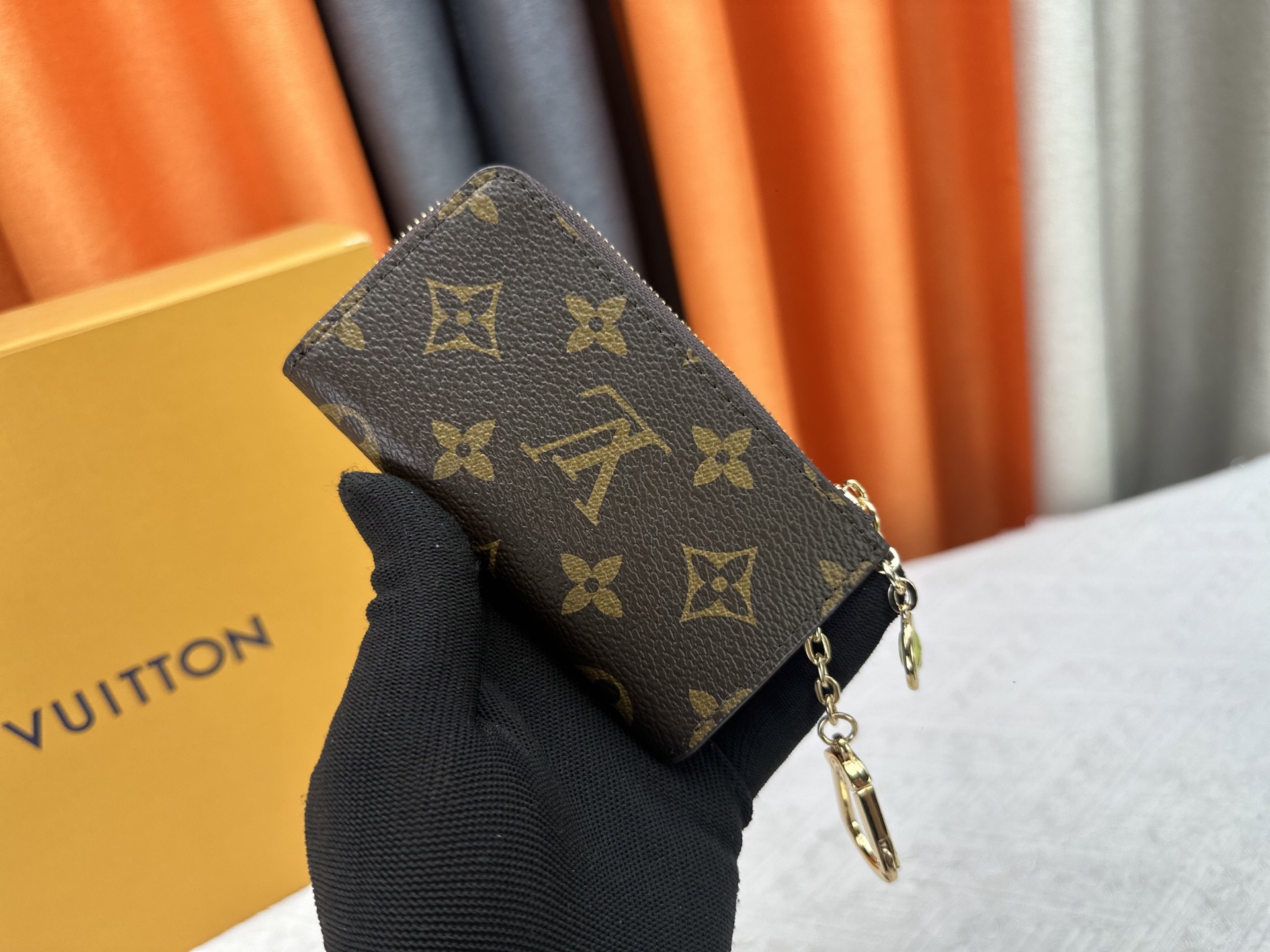 LOUIS VUITTON（ルイヴィトン）Noa 財布 M14529