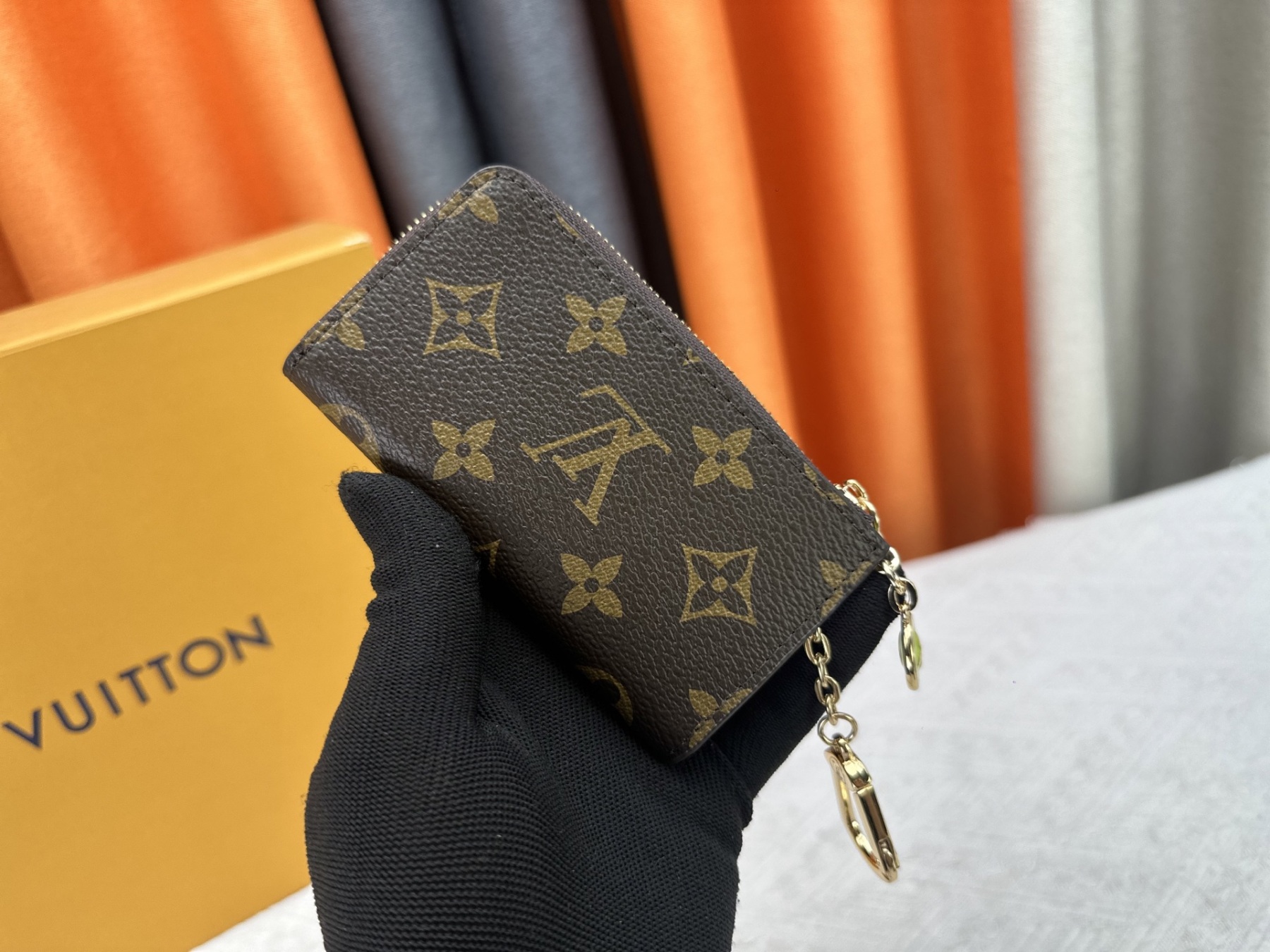 LOUIS VUITTON（ルイヴィトン）Noa 財布 M14529
