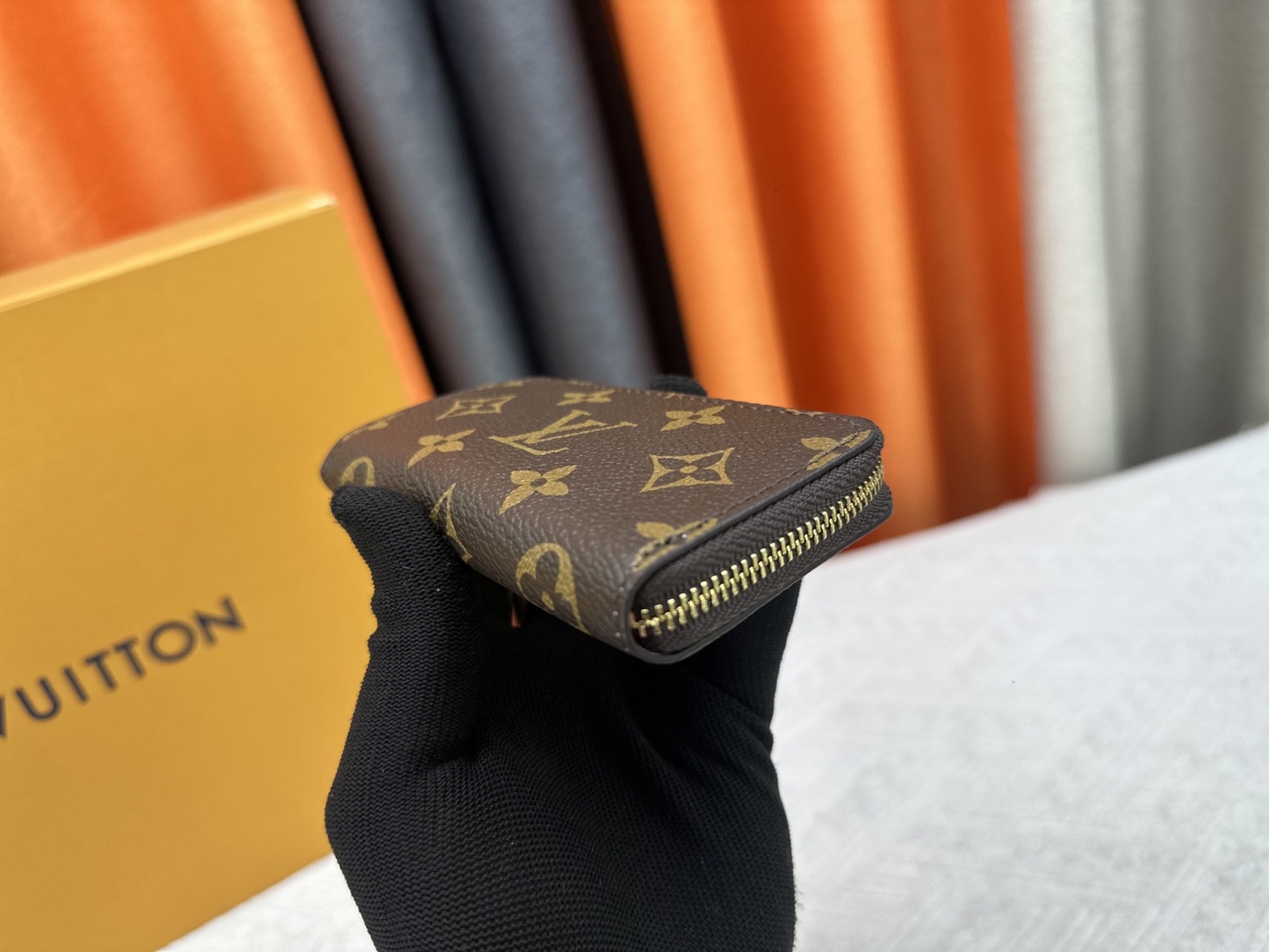 LOUIS VUITTON（ルイヴィトン）Noa 財布 M14529