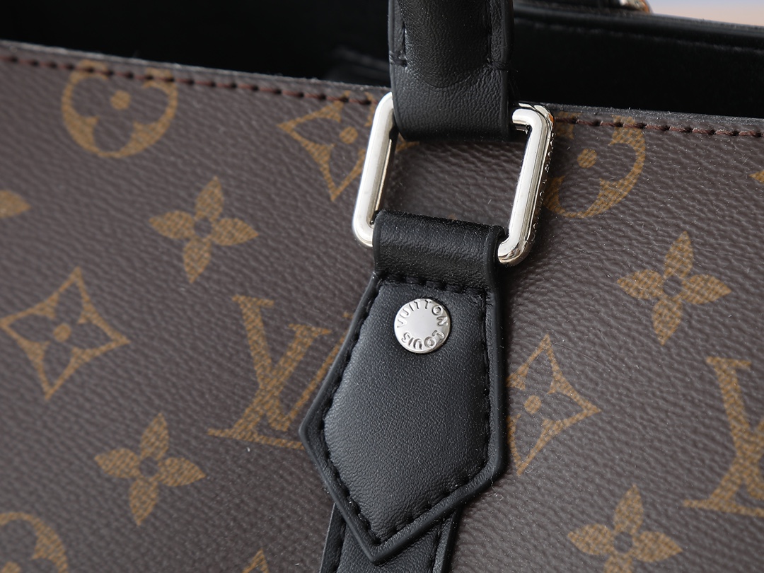 LOUIS VUITTON（ルイヴィトン）Sac Plat ハンドバッグ M46451 M46812