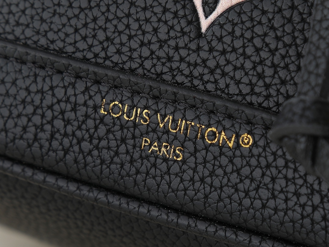 LOUIS VUITTON（ルイヴィトン）MINI Nano Noé バックパック M13656