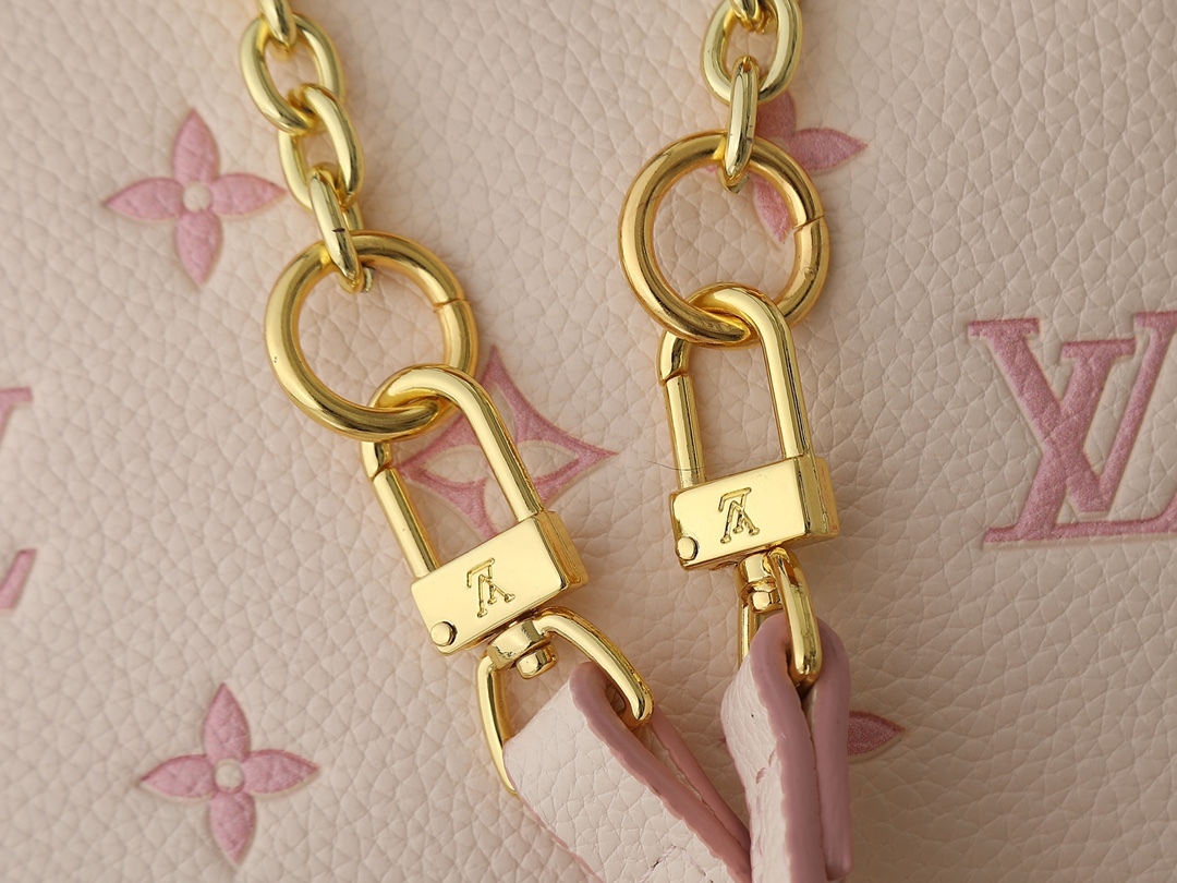 LOUIS VUITTON（ルイヴィトン）MINI Nano Noé バックパック M13656