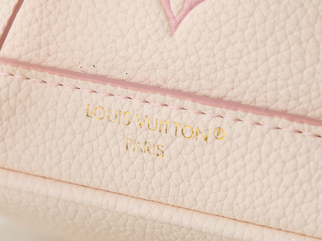 LOUIS VUITTON（ルイヴィトン）MINI Nano Noé バックパック M13656