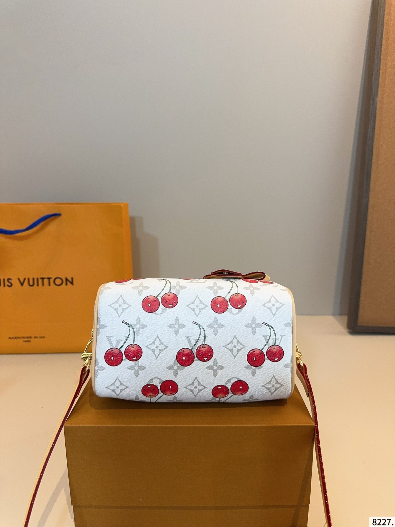 LOUIS VUITTON ルイヴィトン ★大人気 SPEEDY Retiro ショルダーバッグ