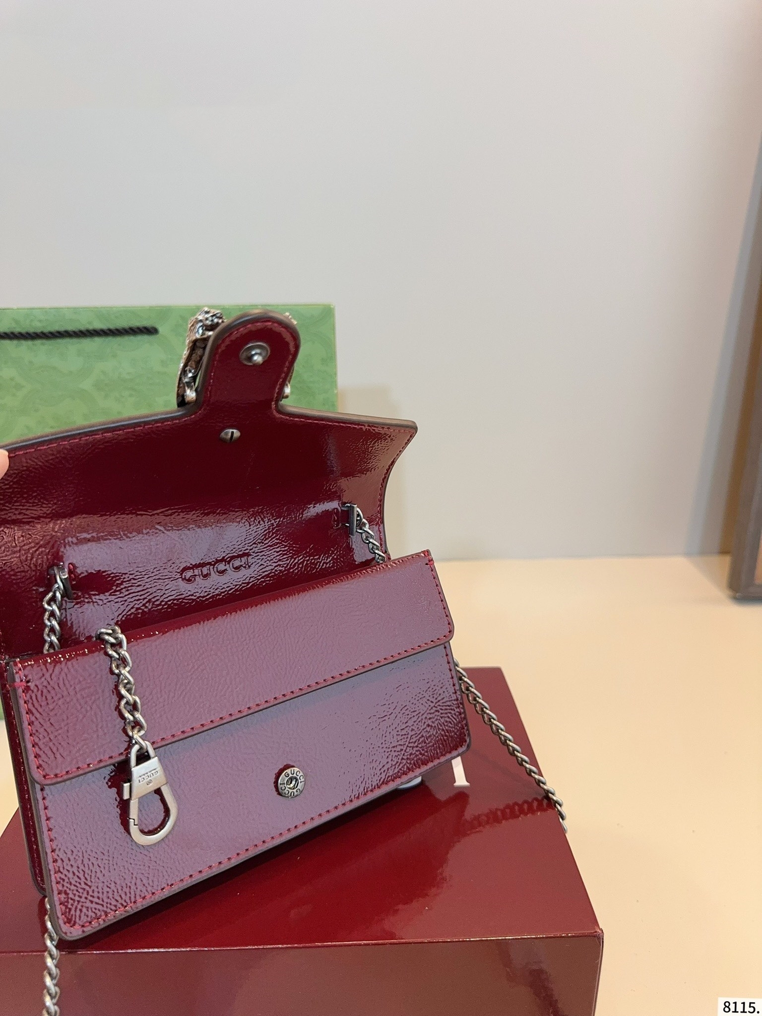 【GUCCI旗艦店】グッチ バッカス チェーンバッグ★完売確実の売れ筋★