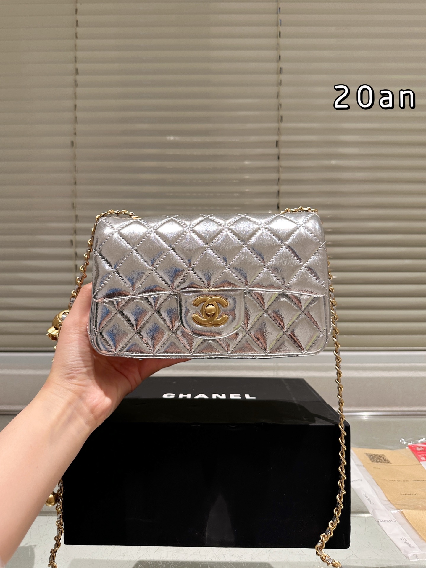 【CHANEL公式旗艦店】シャネル New Arrival チェーンバッグ