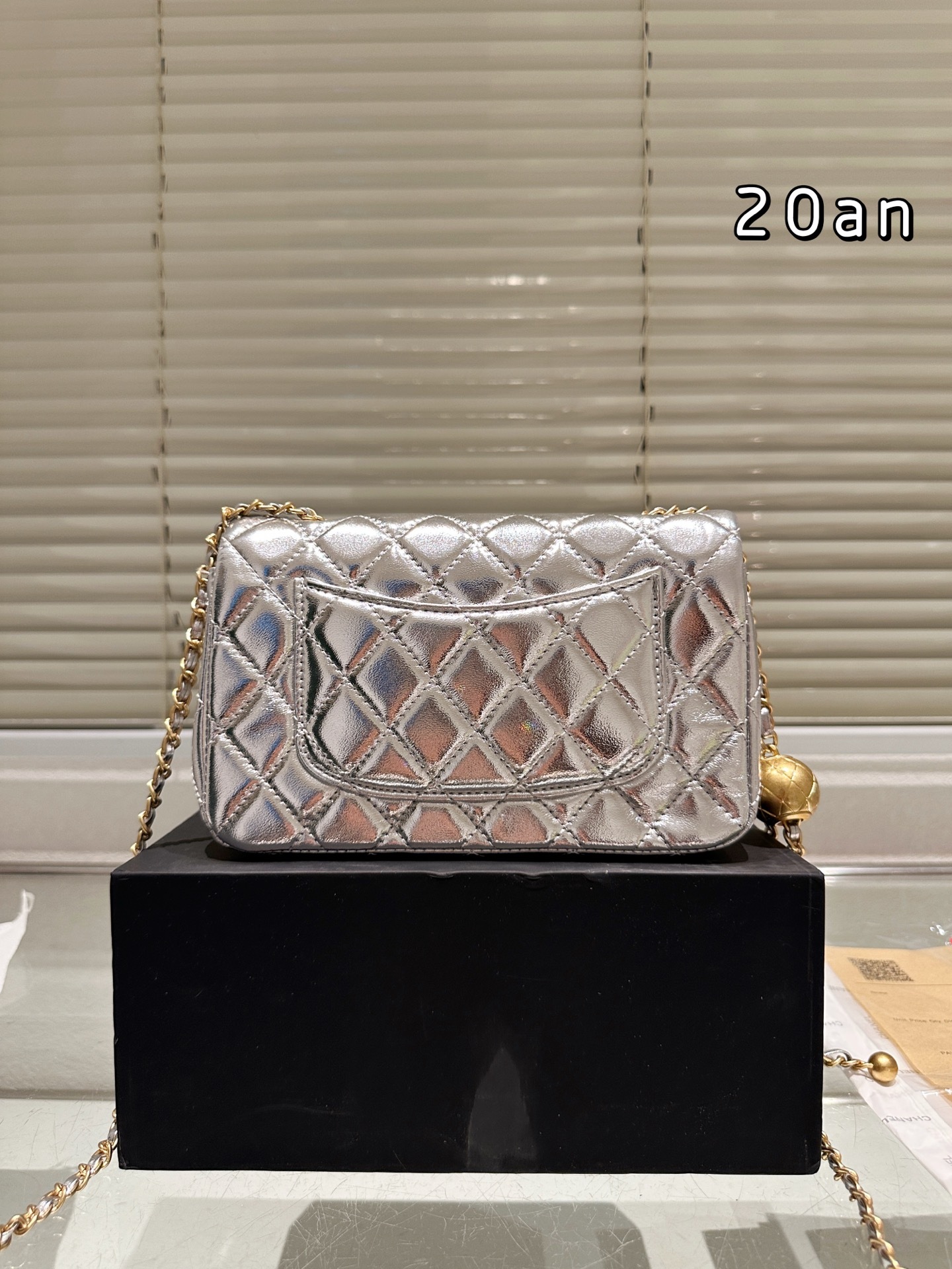 【CHANEL公式旗艦店】シャネル New Arrival チェーンバッグ