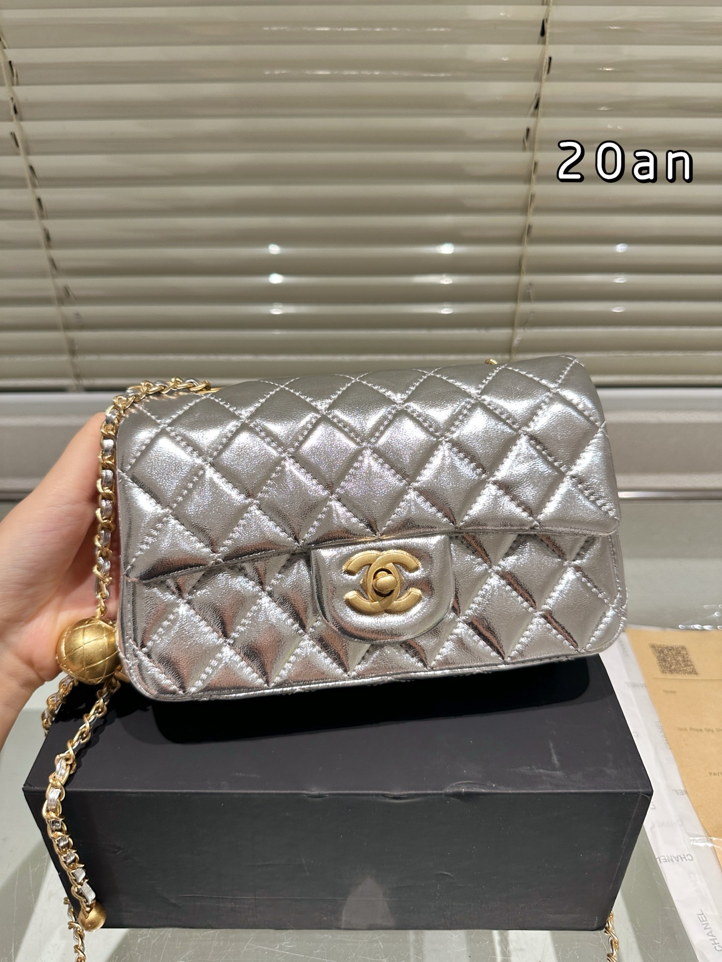 【CHANEL公式旗艦店】シャネル New Arrival チェーンバッグ