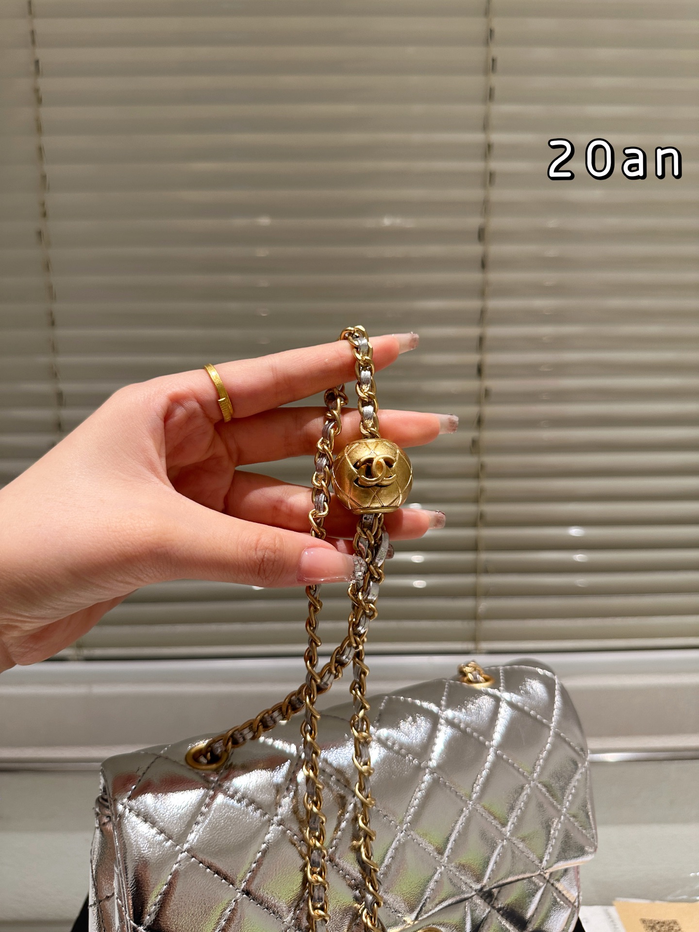 【CHANEL公式旗艦店】シャネル New Arrival チェーンバッグ