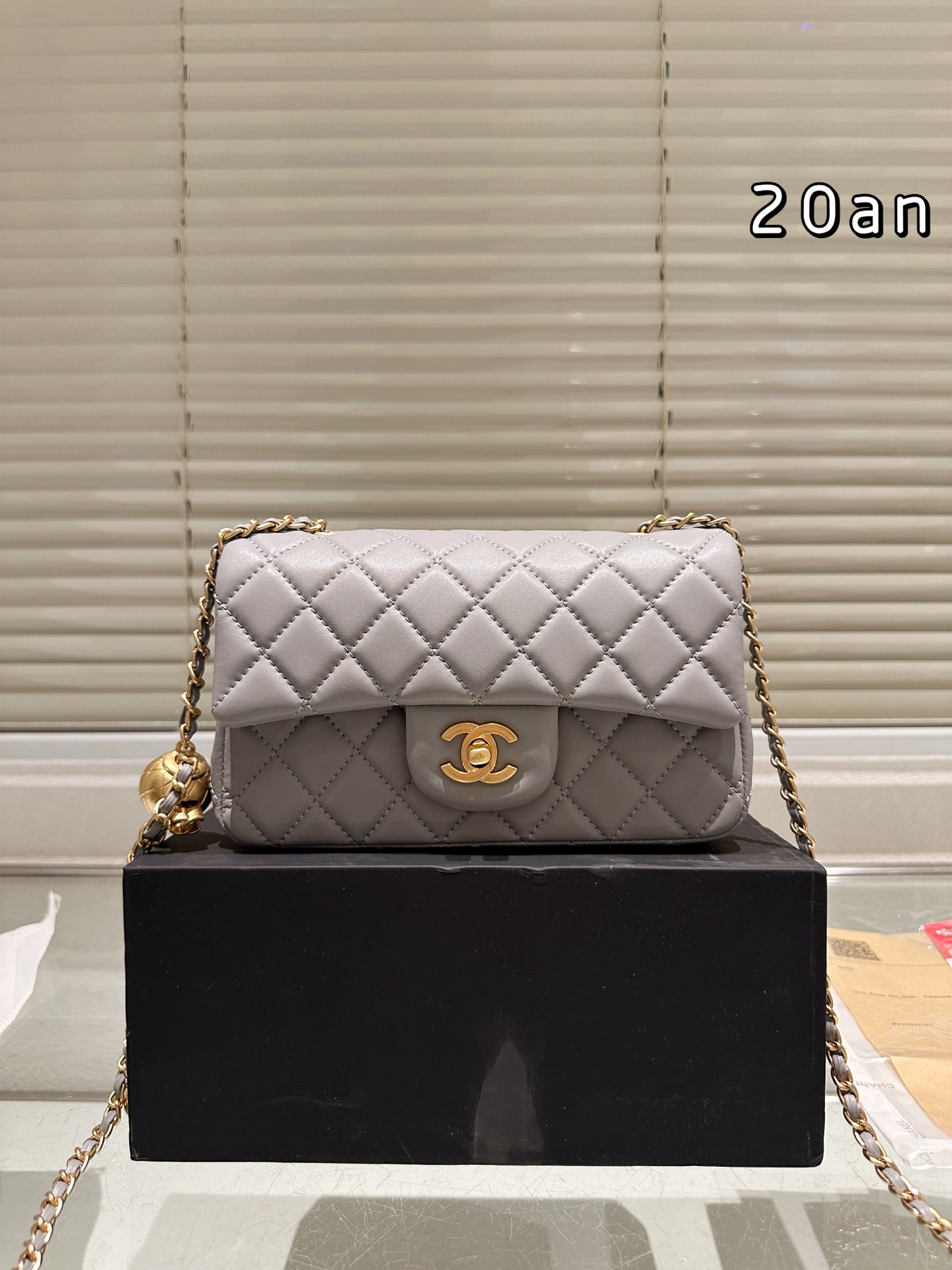 【CHANEL公式旗艦店】シャネル New Arrival チェーンバッグ