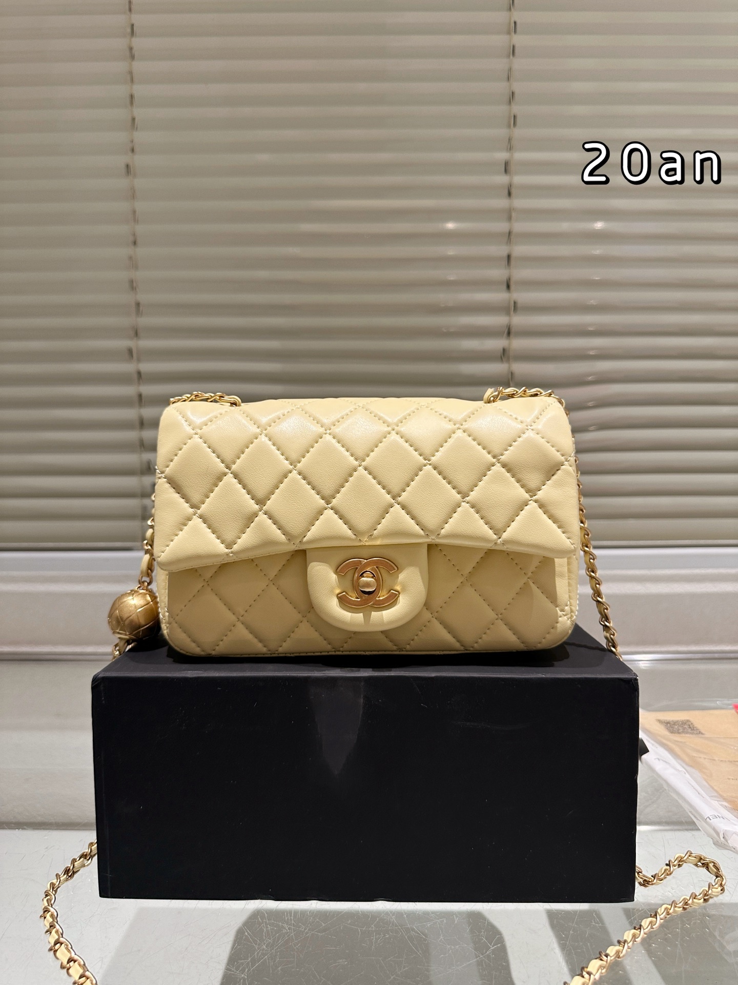 【CHANEL公式旗艦店】シャネル New Arrival チェーンバッグ