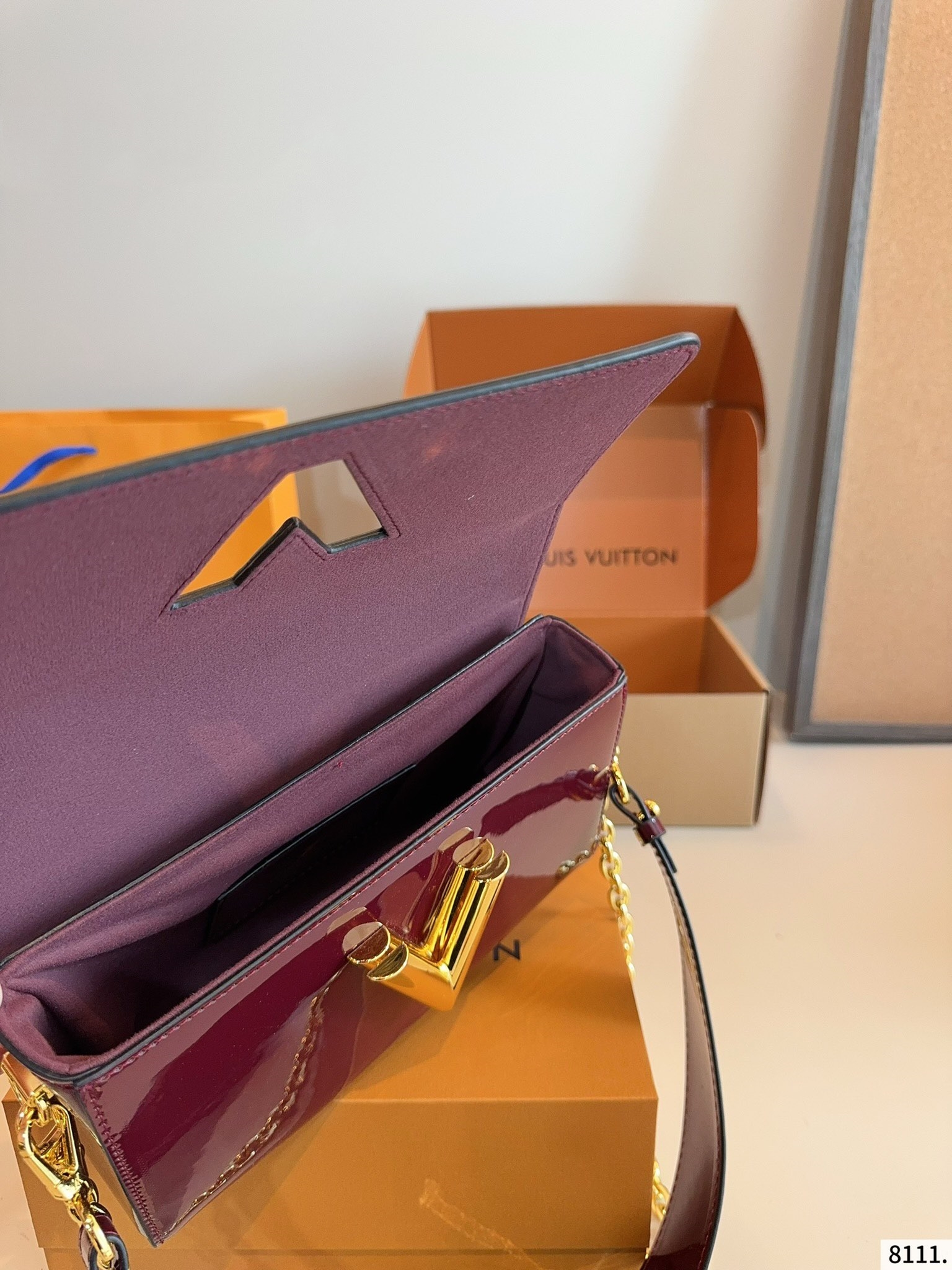 【LOUIS VUITTON旗艦店】ルイヴィトン TWIST ショルダーバッグ