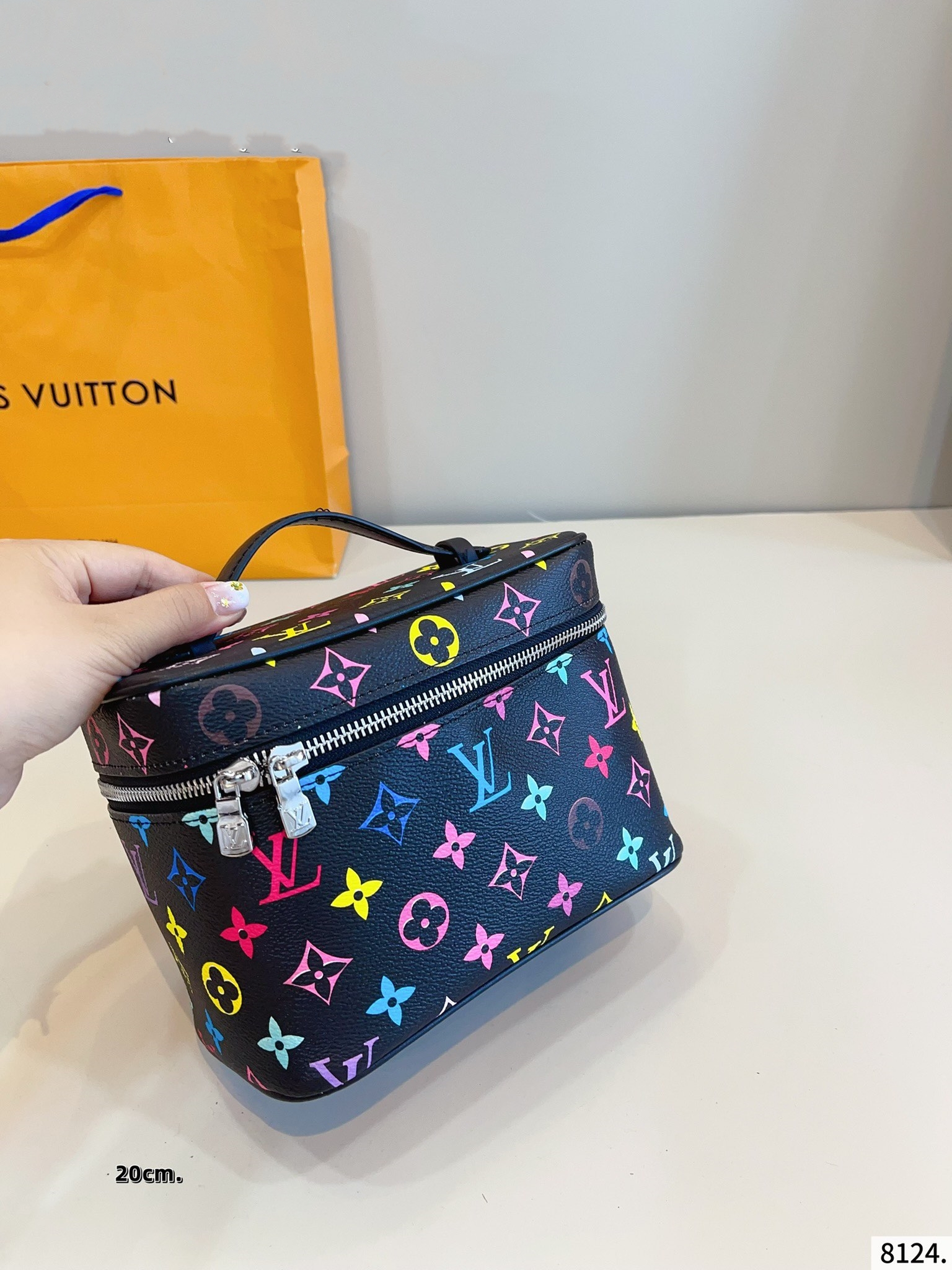 LOUIS VUITTON ルイヴィトン NICE NANO トイレタリーバッグ