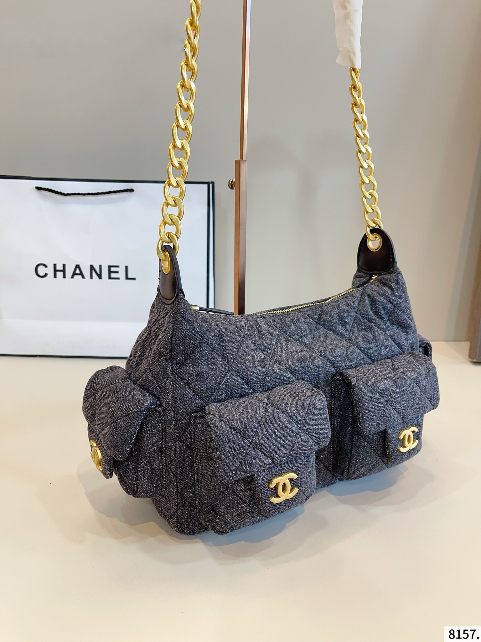 【CHANEL公式旗艦店】シャネル  デニムのショルダーバッグ 29*12*19CM