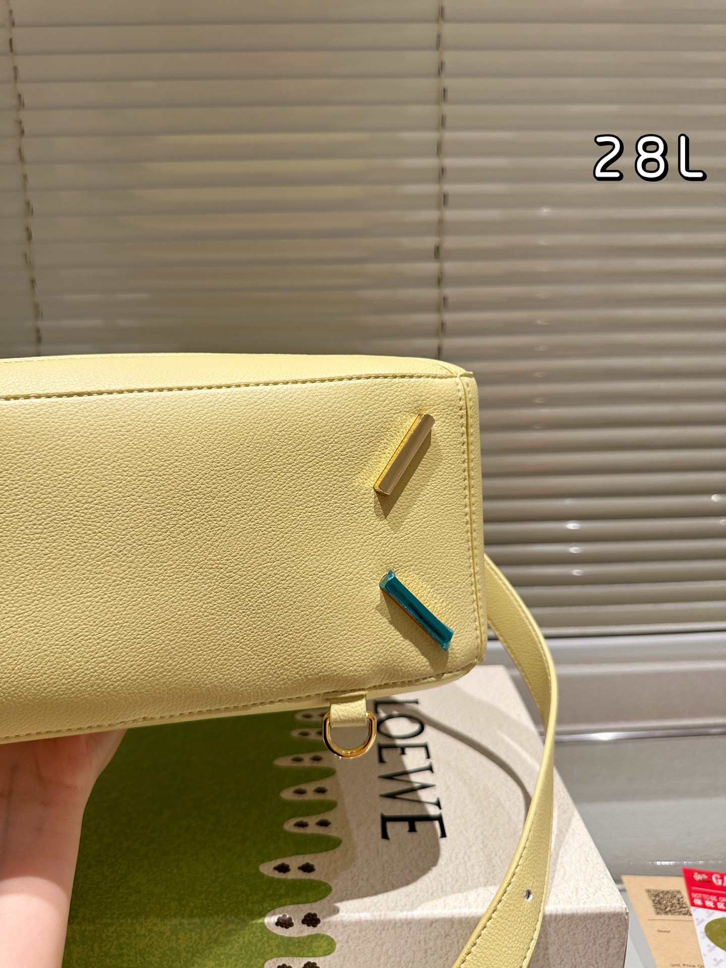 【LOEWE公式旗艦店】ロエベ クラシックショルダーバッグ