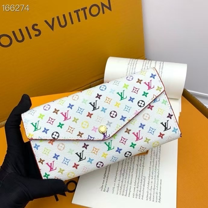 LOUIS VUITTON（ルイヴィトン）Monogram 財布 M60531