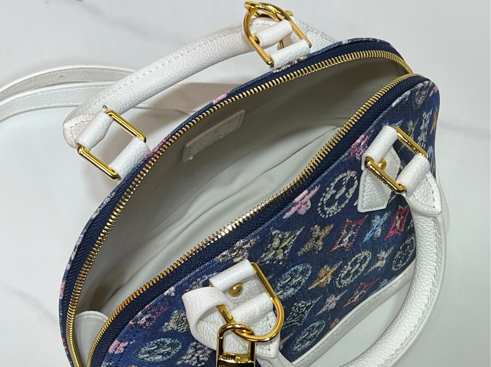 LOUIS VUITTON ルイヴィトン Alma BB 新作デニムバッグ