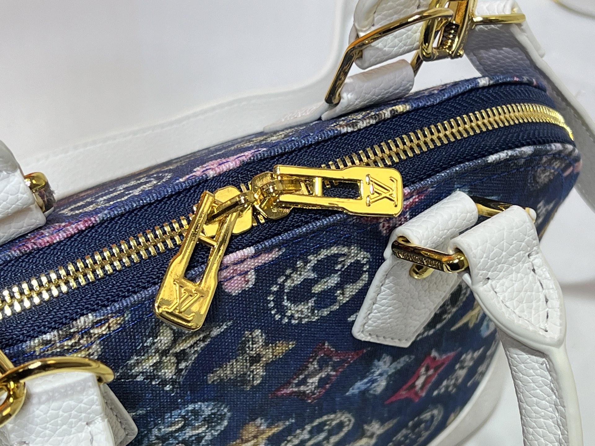 LOUIS VUITTON ルイヴィトン Alma BB 新作デニムバッグ