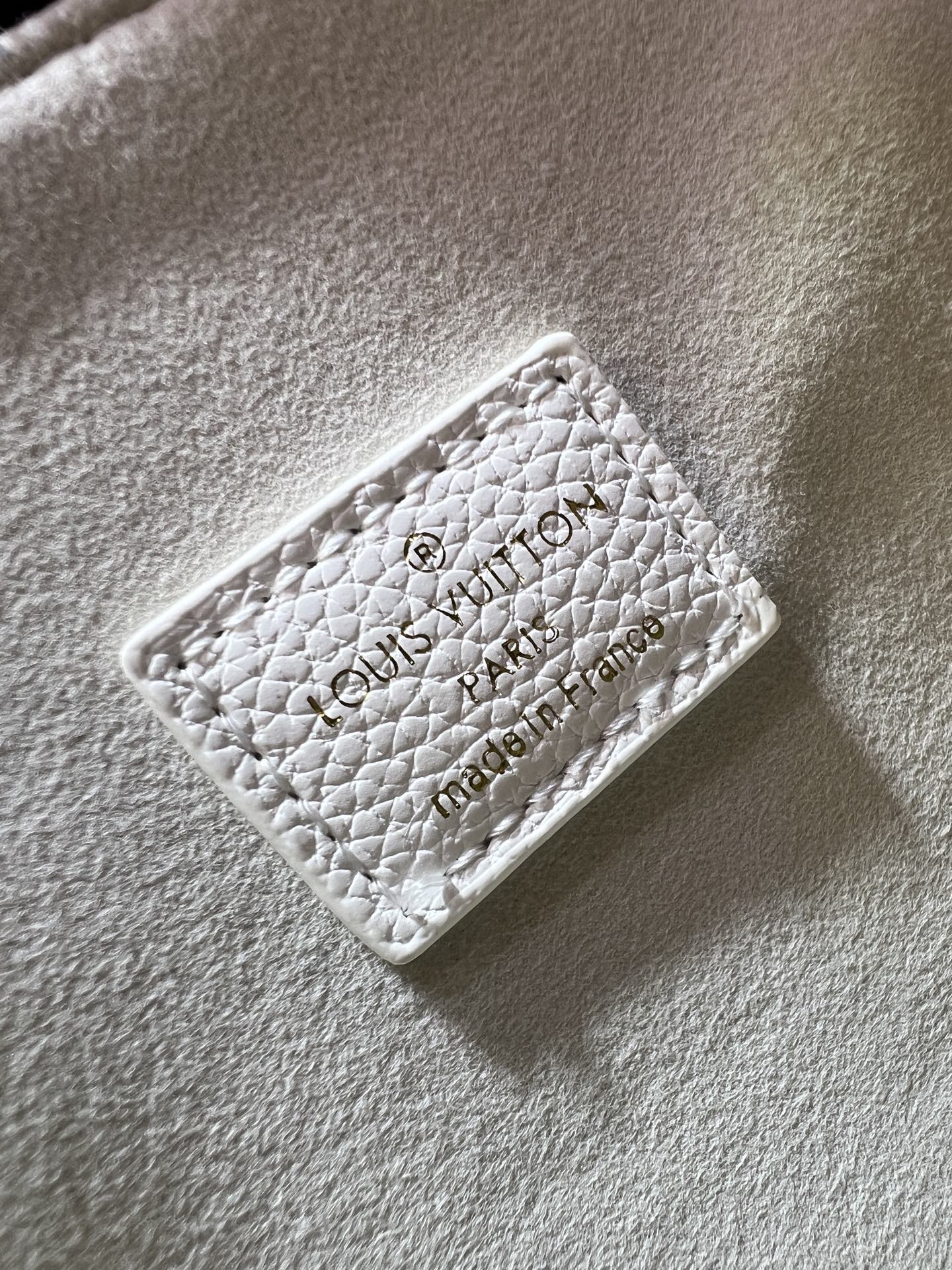 LOUIS VUITTON ルイヴィトン Alma BB 新作デニムバッグ