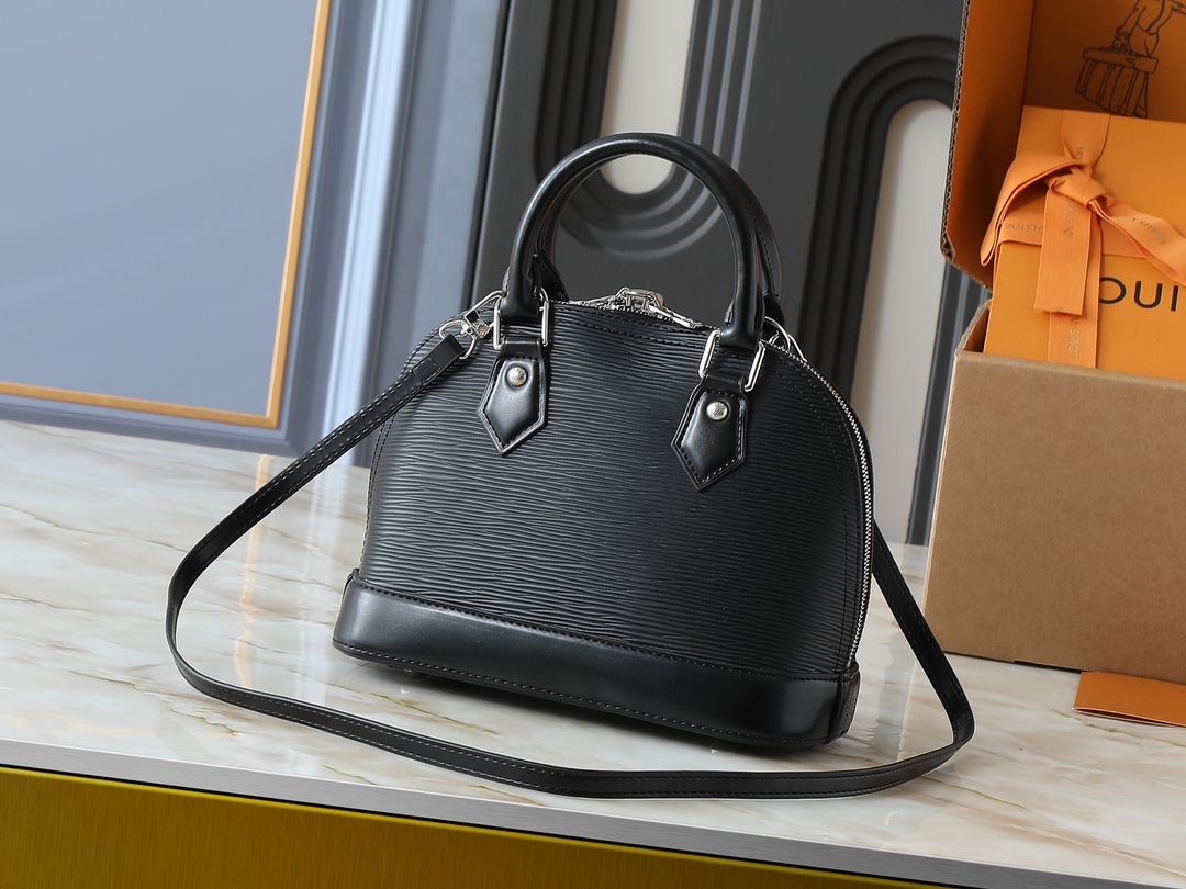 LOUIS VUITTON ルイヴィトン Alma BB クロスボディバッグ