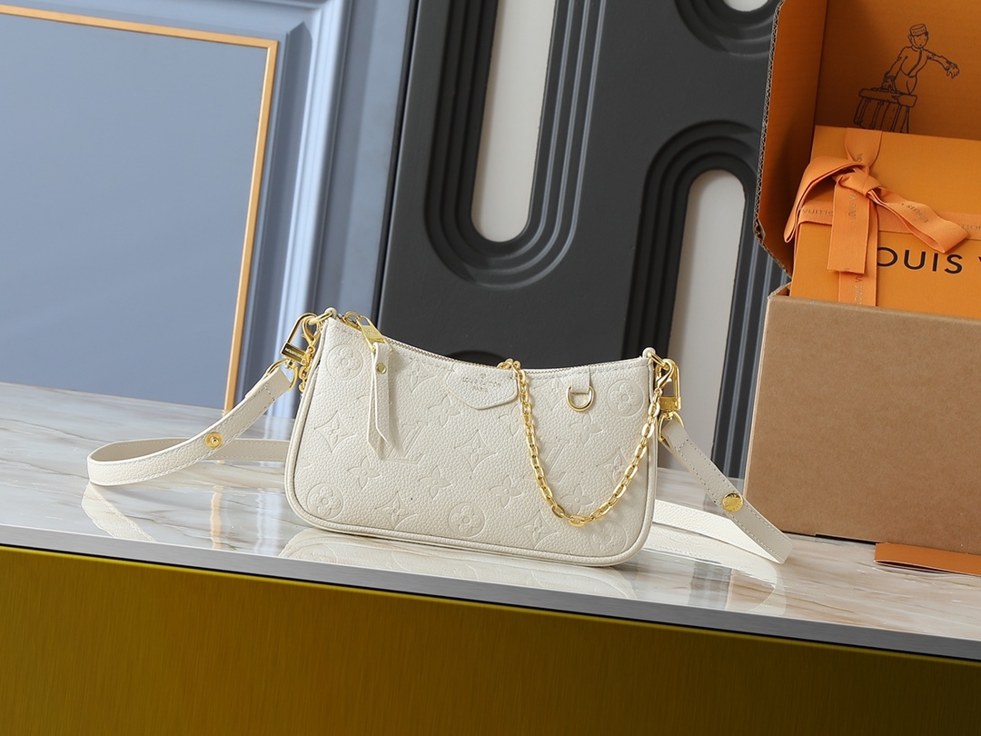 LOUIS VUITTON ルイヴィトン Easy Pouch ショルダーバッグ