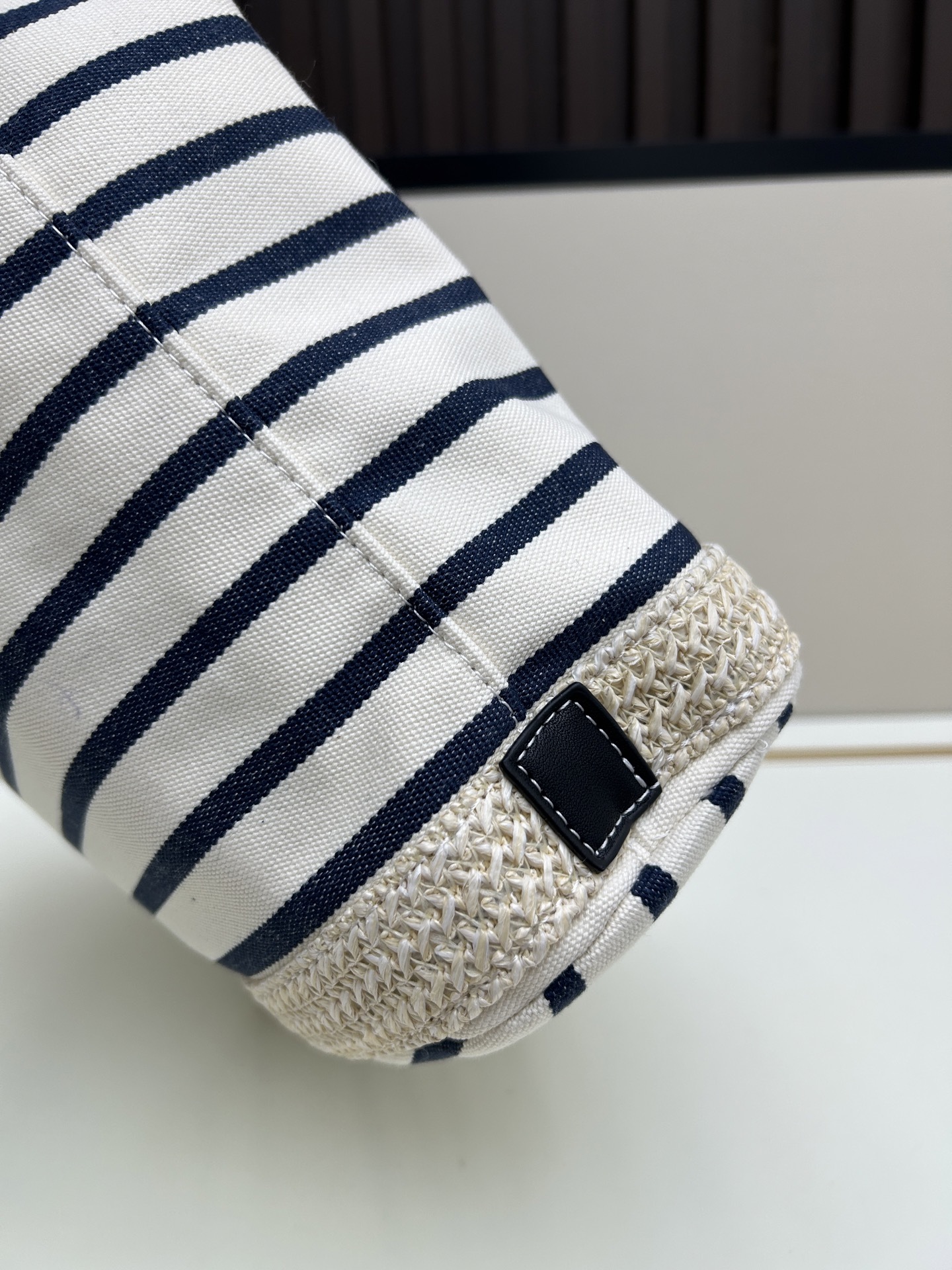 【PRADA公式旗艦店】プラダ Mariner バケットバッグ 2548