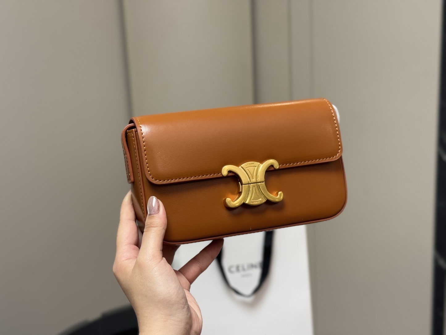 【CELINE公式旗艦店】セリーヌ わきバッグ ハンドバッグ 8色