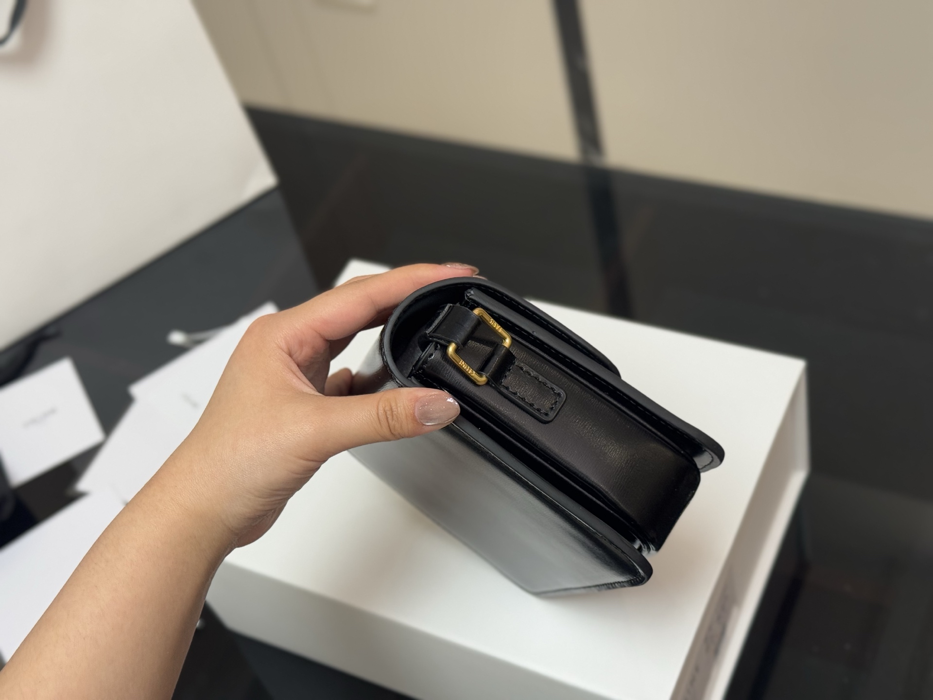 【CELINE公式旗艦店】セリーヌ クロスボディバッグ 7色