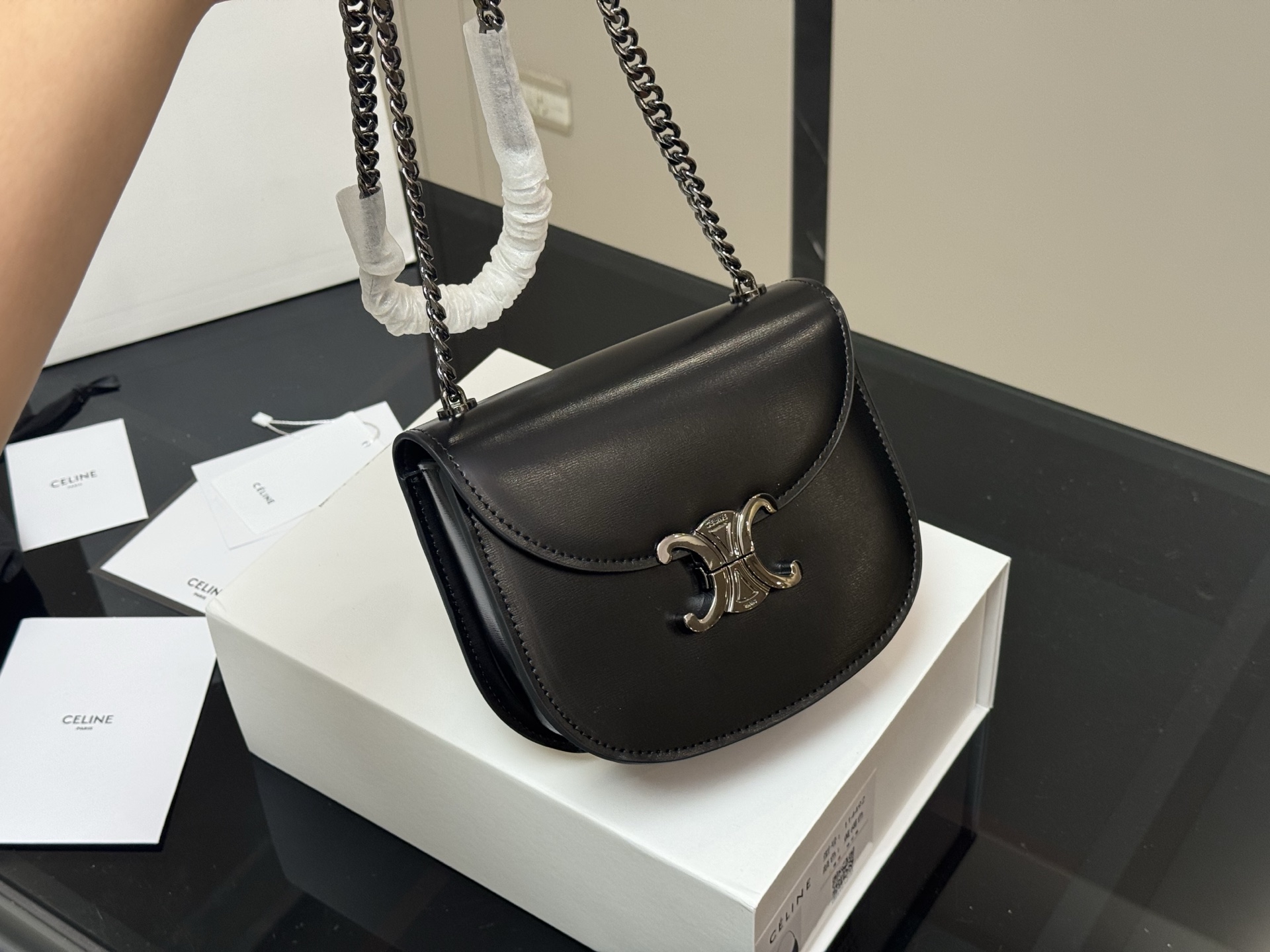 【CELINE公式旗艦店】セリーヌ クロスボディバッグ 2色