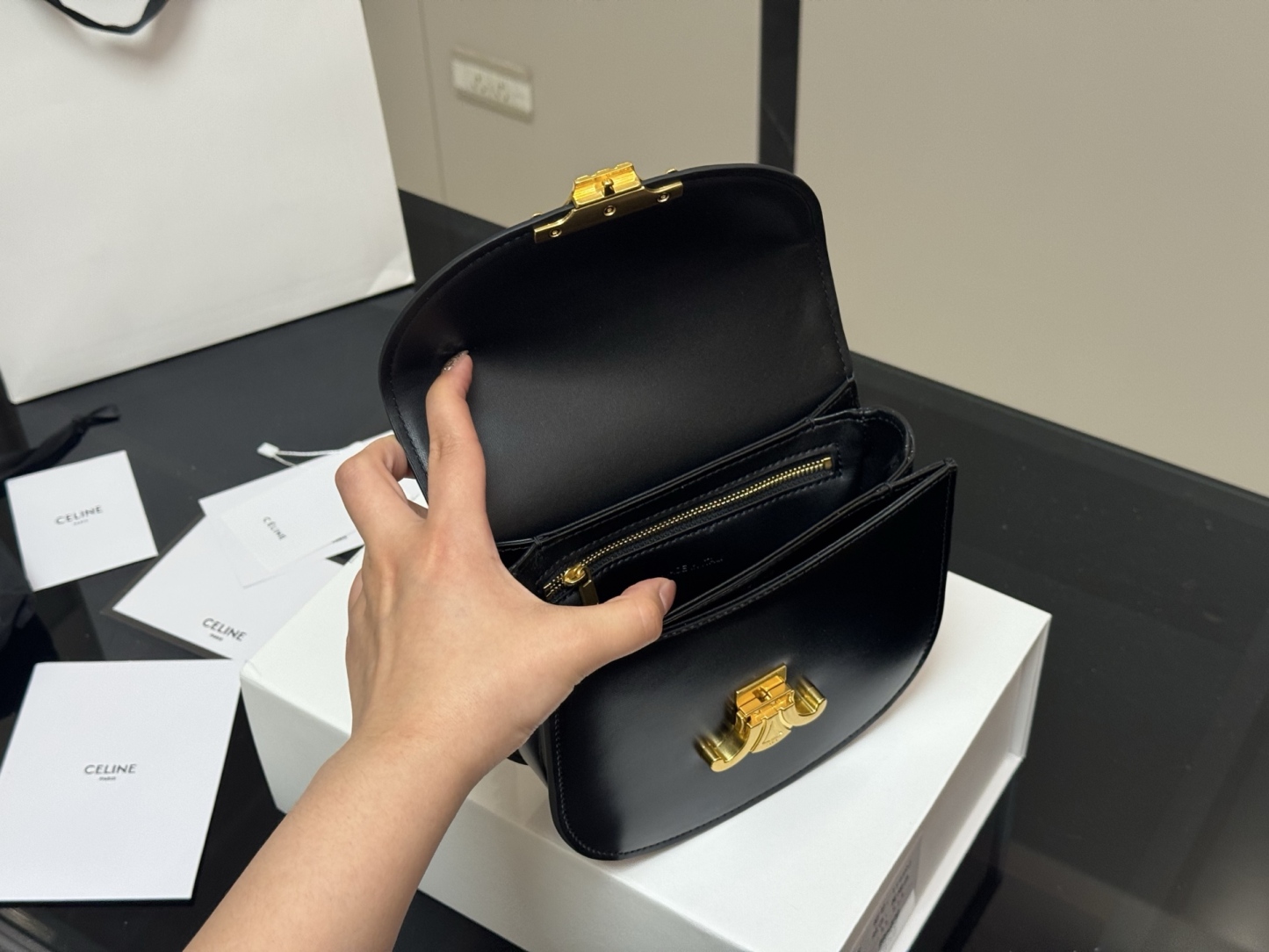 【CELINE公式旗艦店】セリーヌ クロスボディバッグ 2色