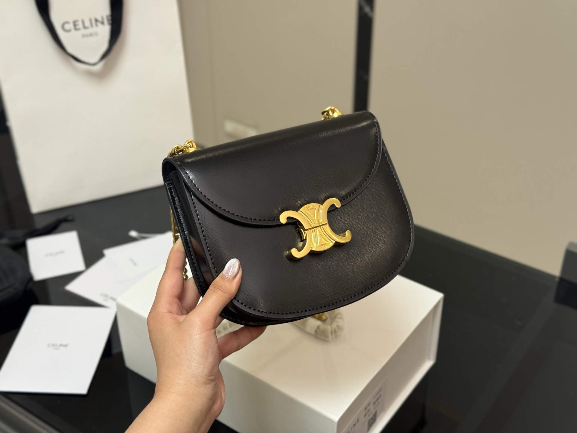 【CELINE公式旗艦店】セリーヌ クロスボディバッグ 2色