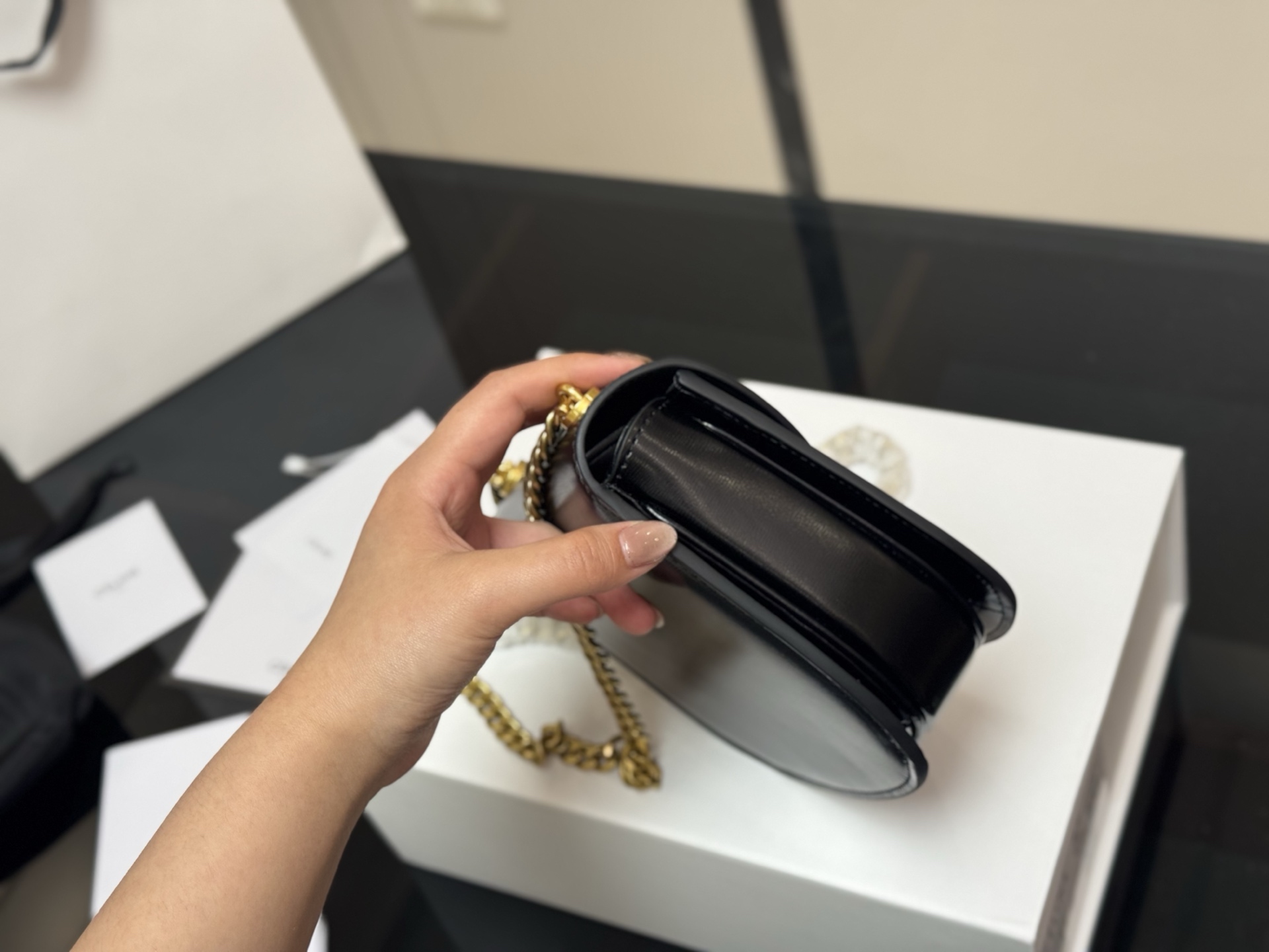 【CELINE公式旗艦店】セリーヌ クロスボディバッグ 2色