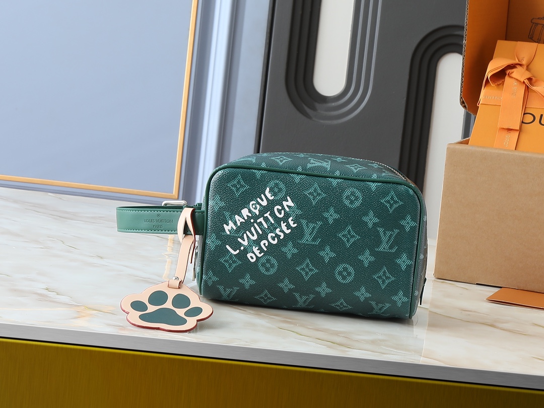 LOUIS VUITTON ルイヴィトン Locker Dopp Kit ハンドバッグ N00151 M12688