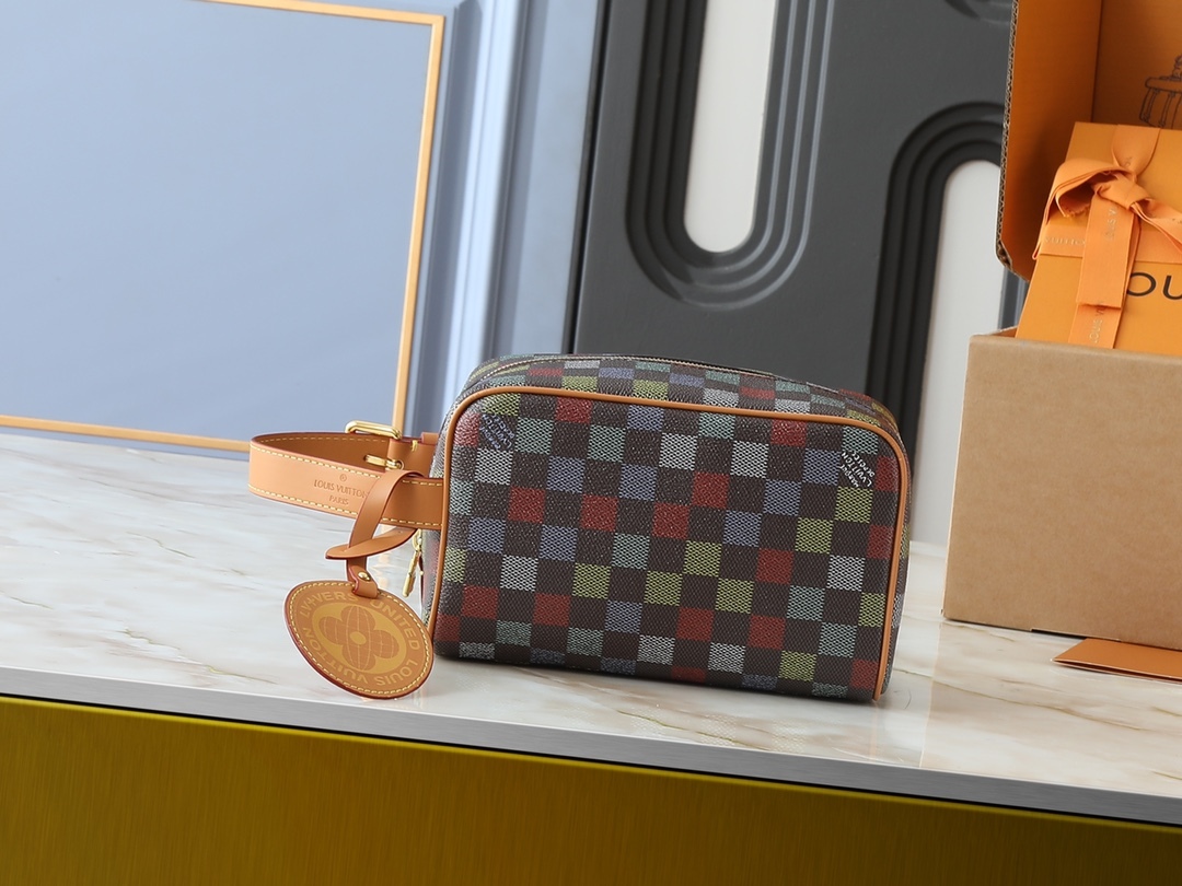 LOUIS VUITTON ルイヴィトン Locker Dopp Kit ハンドバッグ N00151 M12688