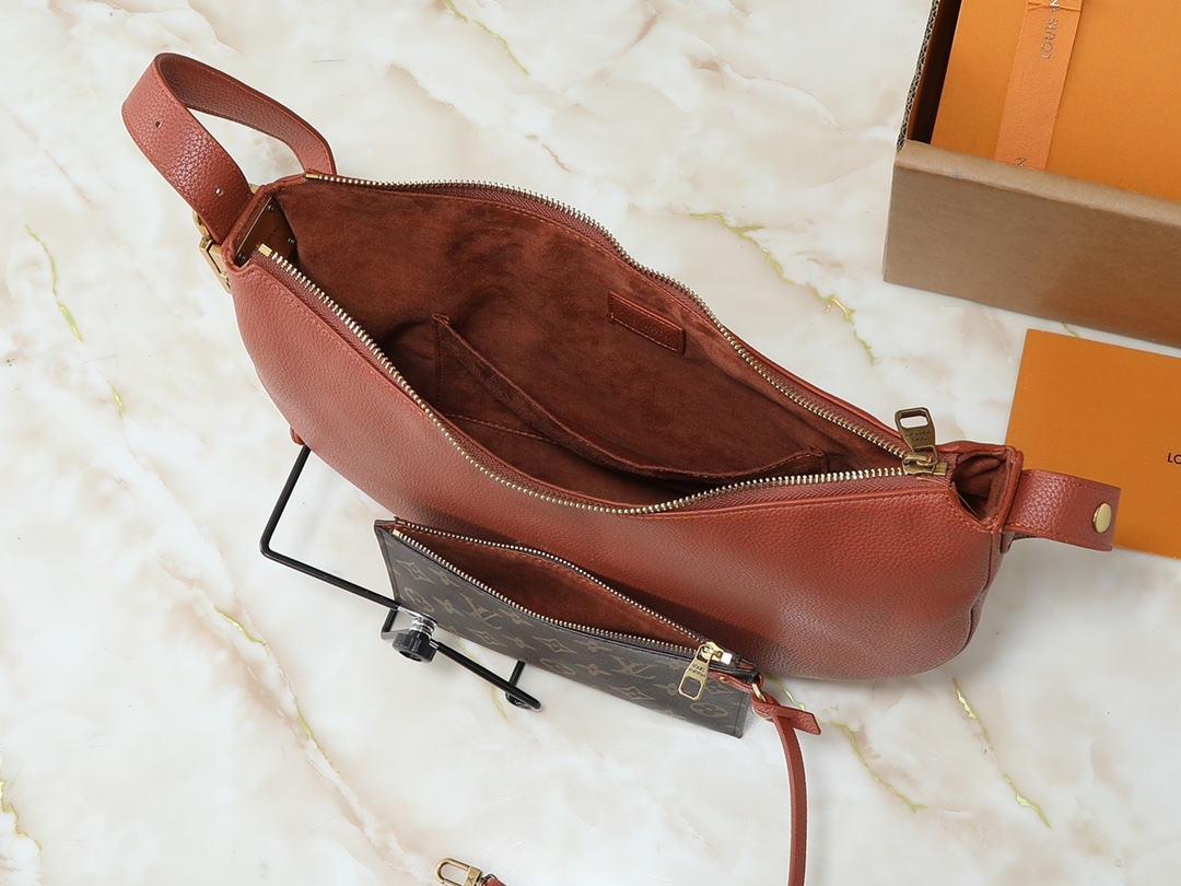 LOUIS VUITTON ルイヴィトン Low Key Cookie ショルダーバッグ