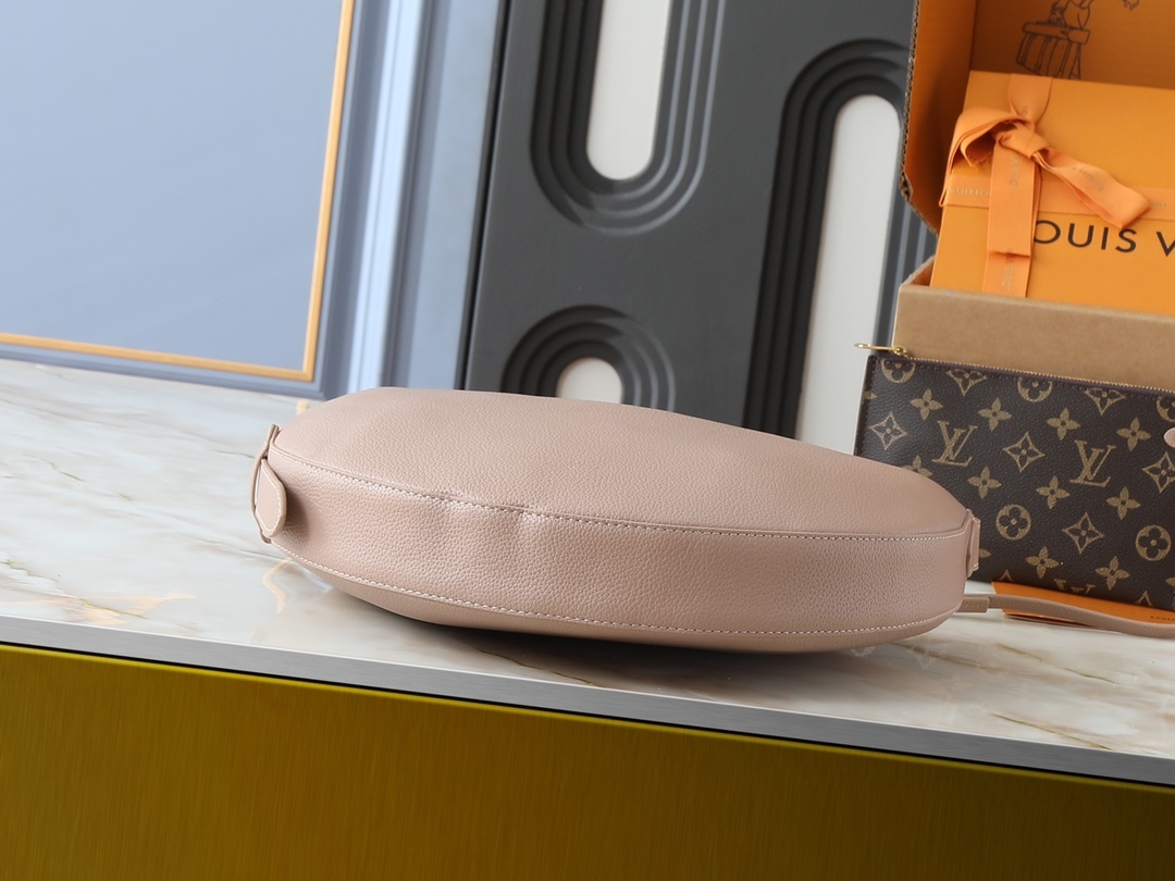 LOUIS VUITTON ルイヴィトン Low Key Cookie ショルダーバッグ