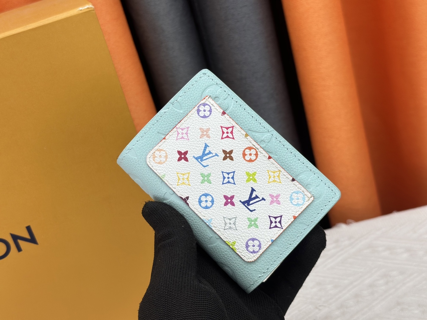 LOUIS VUITTON（ルイヴィトン）Cléa 財布 M13619