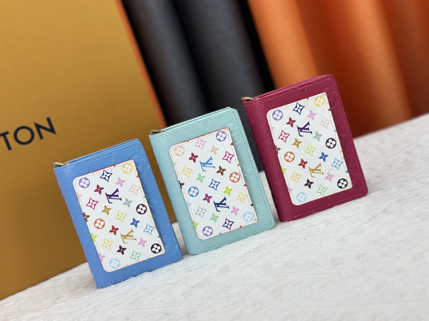 LOUIS VUITTON（ルイヴィトン）Cléa 財布 M13619