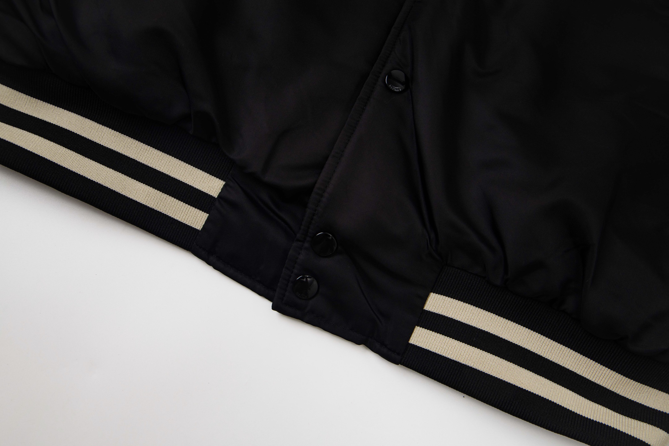 【CELINE旗艦店】セリーヌ 野球服のジャケット ご好評に付き再入荷！