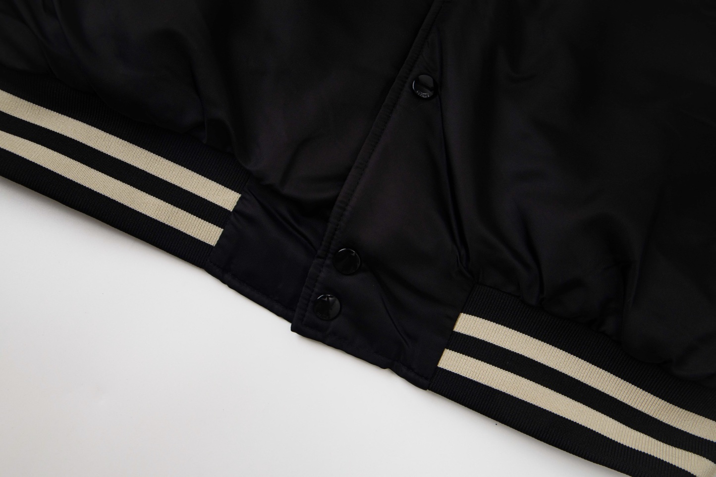 【CELINE旗艦店】セリーヌ 野球服のジャケット ご好評に付き再入荷！