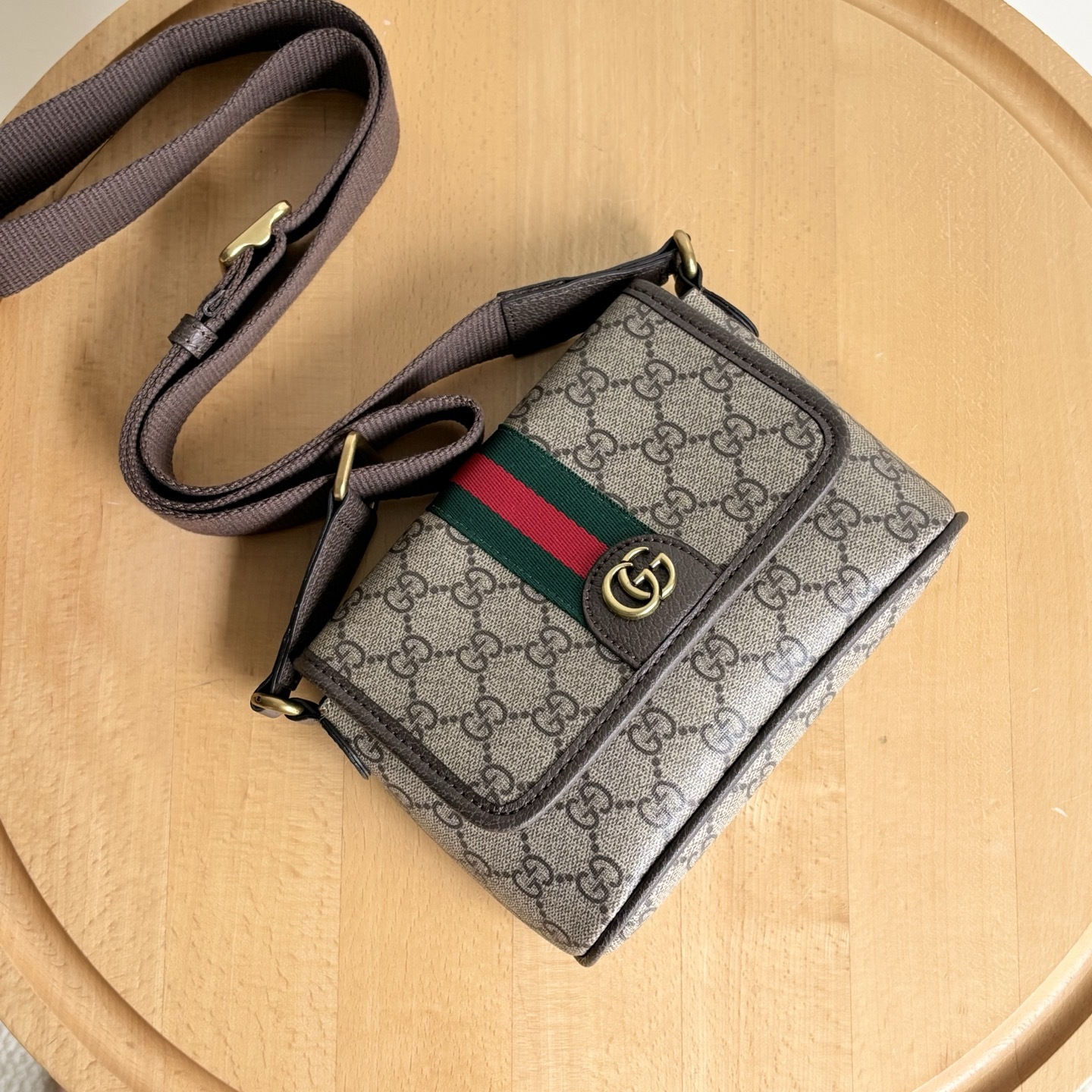 【GUCCI公式旗艦店】グッチ 大人気 クロスボディバッグ ★完売確実の売れ筋★